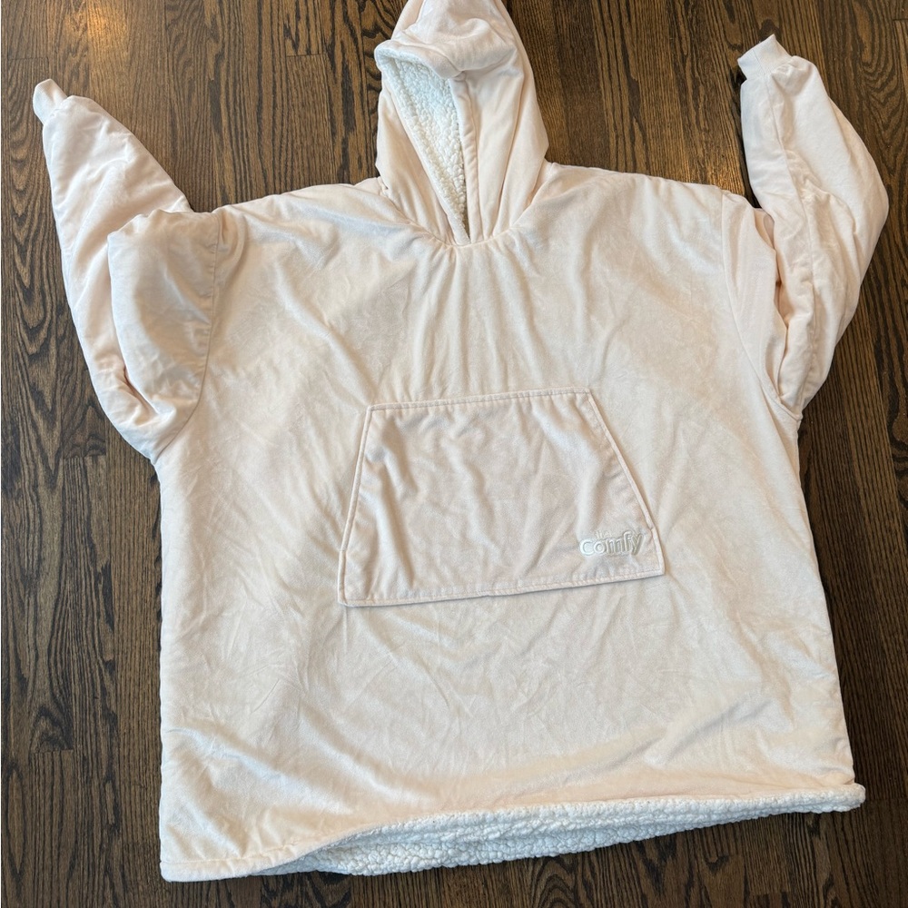 The Comfy Hooded Blanket